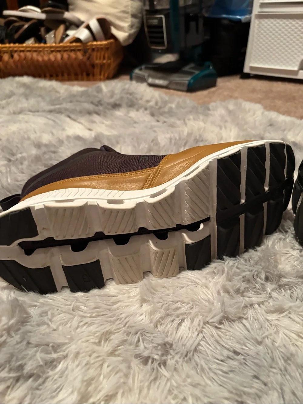 On Cloud Running Men's Athletic Shoes in Brown and Black with White Sole